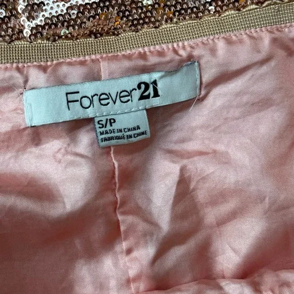 True Sequence MINI Skirt Size Small champaigne coloring Vintage 21 - Picture 7 of 11